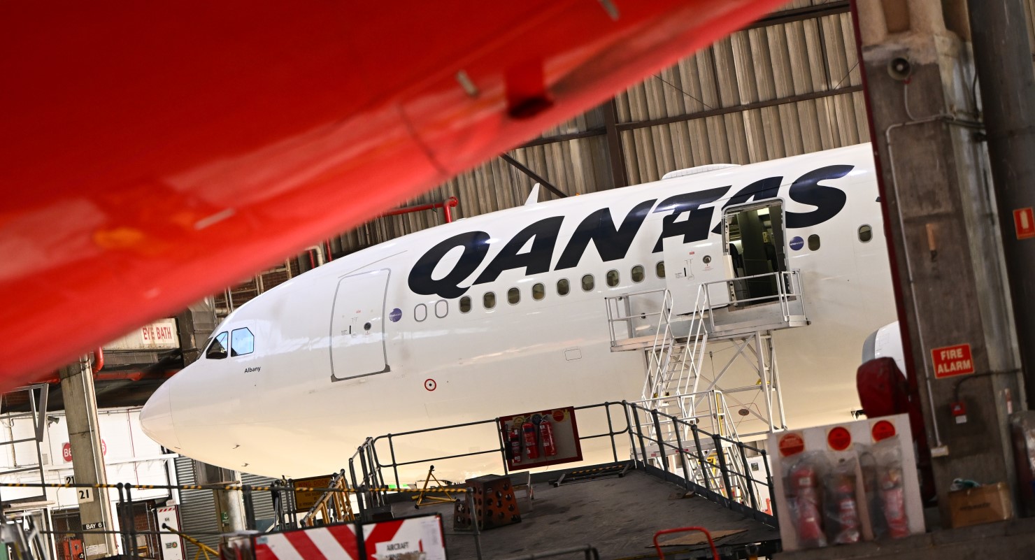 MPs loll in consolation as Qantas logs document income and planes fly like wounded ’roos